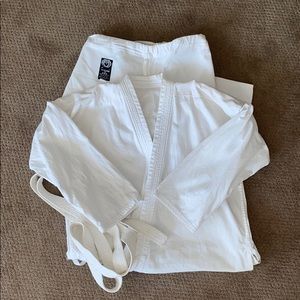 KARATE GI